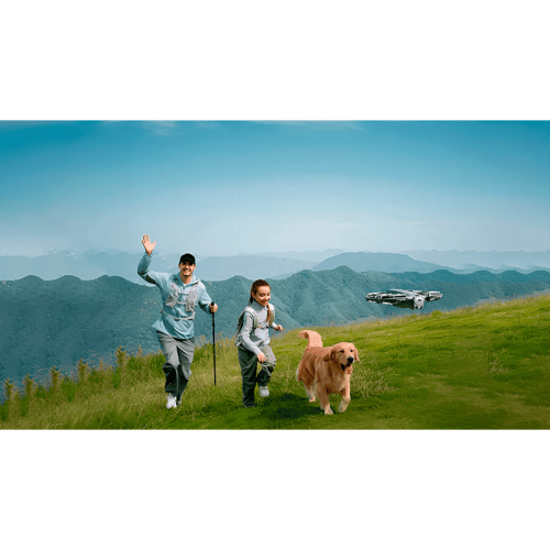 Серый дрон DJI Neo 2 в комплекте Fly More Combo, демонстрирующий компактность и стильный дизайн.