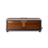 Creality Falcon A1 лазерлік станок жұмыста, дәл кесуді көрсетеді