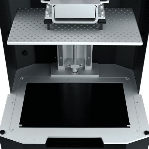 3D-принтер Phrozen Sonic MEGA 8KS в работе, демонстрирующий большую область печати и высокое разрешение, напечатанные детали