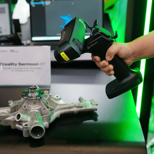 3D сканер Creality Sermoon X1 в работе